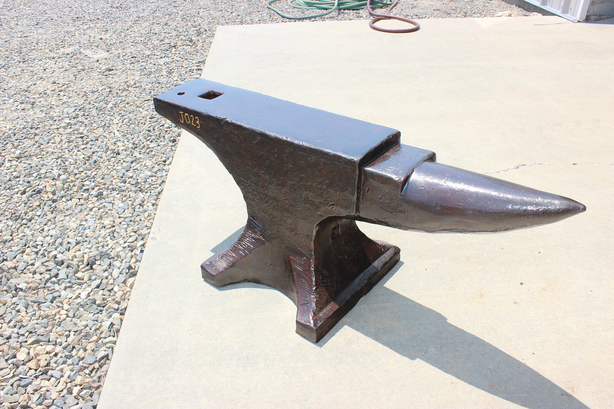 For Sale 449 Pound Peter Wright Anvil Wizards Workshop & Forge.